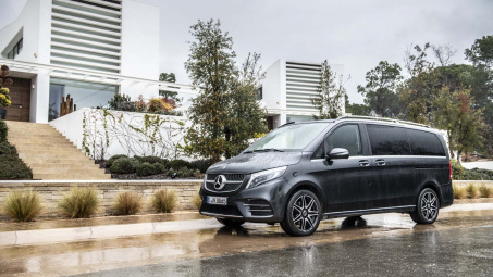 Mercedes-Benz Việt Nam ra mắt mẫu xe đa dụng V-Class, nâng cấp đáng giá