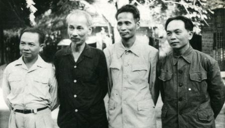 Tháng 12/2021: Xuất bản công trình lịch sử Chính phủ Việt Nam