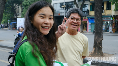 Hàng trăm tình nguyện viên lan tỏa thông điệp Hành động vì an toàn thực phẩm