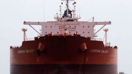 Total bán được lô dầu thô bị nhiễm bẩn của Nga