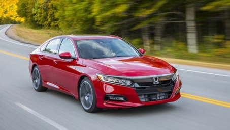 10 mẫu sedan thoải mái nhất năm 2019 (Phần 1)