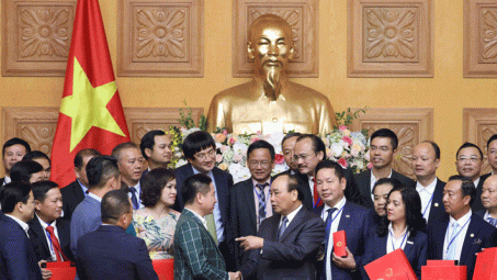 Thủ tướng lắng nghe ý tưởng về trục kinh tế Bắc-Nam