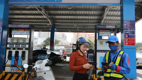 Doanh nghiệp PVN đảm bảo chất lượng xăng dầu cho người sử dụng