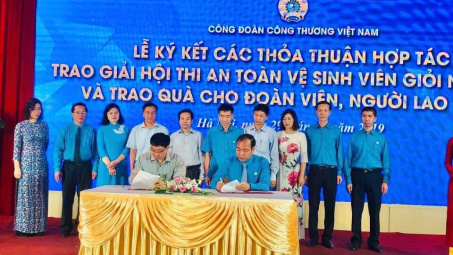 Xà phòng Hà Nội giảm giá 30% dịp Tết 2020 để hỗ trợ đoàn viên công đoàn, người lao động sử dụng hàng Việt