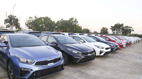 Sau Kia Sedona, Thaco tiếp tục xuất khẩu xe Cerato trong thị trường Đông Nam Á