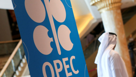 OPEC có thể đẩy mạnh cắt giảm sản lượng khai thác