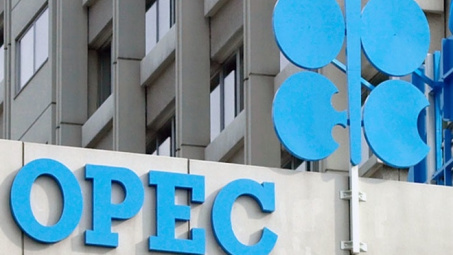 Giá dầu thô tiếp tục tăng với kỳ vọng OPEC sẽ đẩy mạnh giảm sản lượng