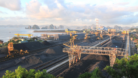 11 tháng, TKV sản xuất 3,45 triệu tấn than nguyên khai