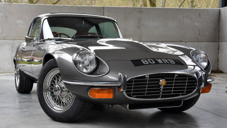 Ngắm xe cổ Jaguar E-Type 1973 hàng độc được phục chế