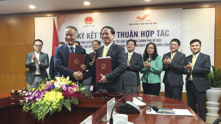 Bộ Công Thương hợp tác với Bưu điện Việt Nam xử lý thủ tục hành chính đến cấp xã