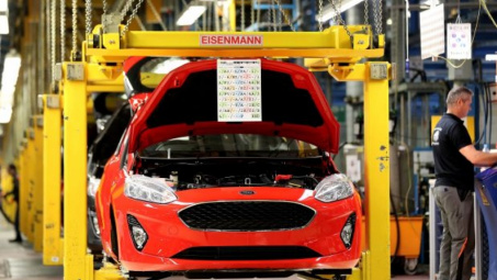 Hiển hiện nguy cơ chiến tranh thương mại Mỹ - EU