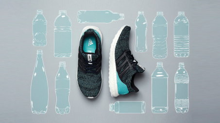 Adidas UltraBOOST được sản xuất từ chai nhựa....bị vứt bỏ trên bờ biển