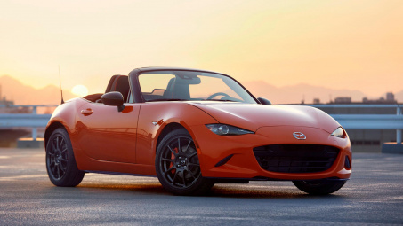 Mazda Miata phiên bản đặc biệt bán "hết veo" chỉ trong 4 giờ đồng hồ