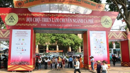 Hơn 800 gian hàng tham dự Hội chợ triển lãm cà phê tại thành phố Buôn Ma Thuột