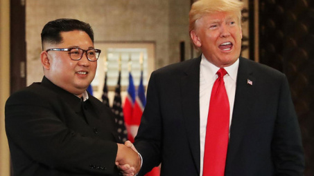 Tin ảnh: Trump vẫn muốn gặp lại Kim