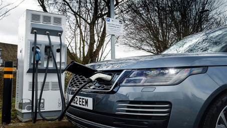 Đề xuất bổ sung xe ô tô thân thiện môi trường được ưu đãi thuế