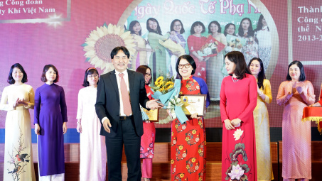 Ban Nữ công PV GAS – Vườn hồng nhân ái và tươi đẹp