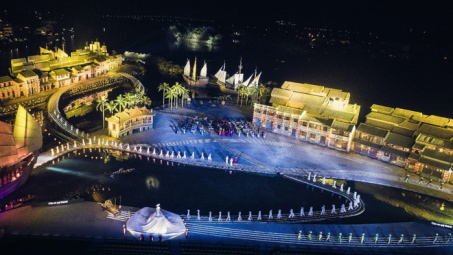 Reuters ghi nhận Hội An sở hữu Chương trình biểu diễn thực cảnh đẹp nhất thế giới