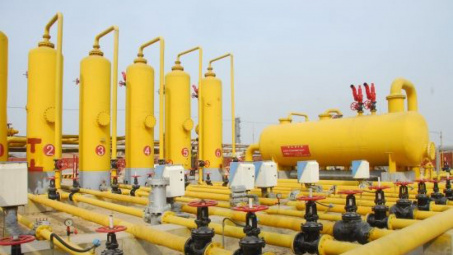 Giá dầu 28/3: Dự trữ dầu thô ở Mỹ tăng khiến giá dầu quay đầu giảm