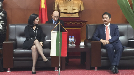 Việt Nam tìm kiếm cơ hội thúc đẩy hợp tác với Bulgaria