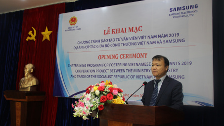 Bộ Công Thương hợp tác cùng Samsung tiếp tục đào tạo 105 chuyên gia Việt Nam về công nghiệp hỗ trợ