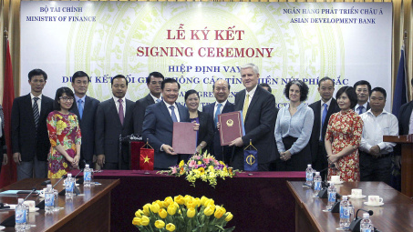 ADB hỗ trợ Việt Nam gần 200 triệu USD nâng cấp đường bộ