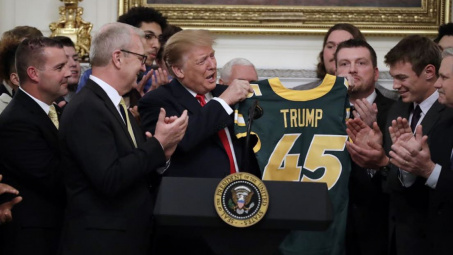 Tin ảnh: Có một ông Trump rất bình dị