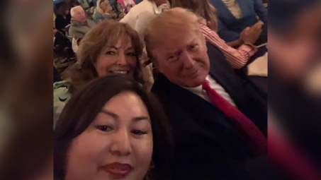 Tin ảnh: Ông Trump quan hệ với trùm mại dâm?
