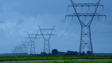 Công nghệ dựng cột điện cao thế ở nước ngoài