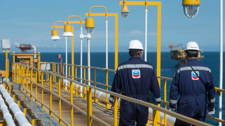 Vụ mua bán khổng lồ trong ngành dầu khí Mỹ