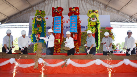 Khởi công Khu điều hành Nhà máy điện gió Đông Hải 1