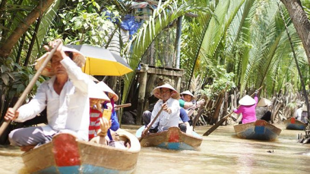 Nguy cơ quá tải du lịch dịp 30/4