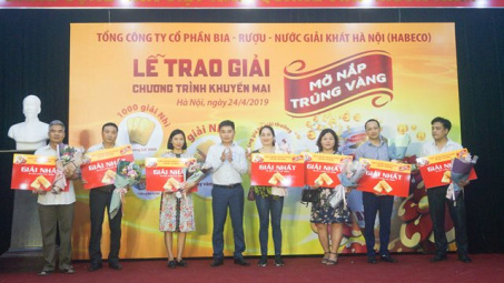 Bia Hà Nội trao Giải thưởng khuyến mại 2019 “Mở nắp trúng Vàng”
