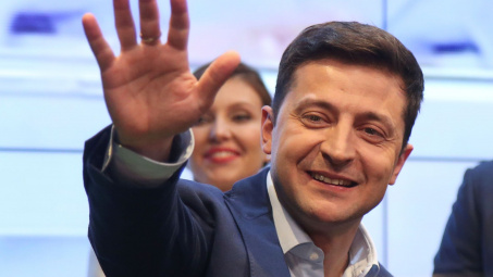 Tin ảnh: Ukraine sẵn sàng đàm phán với Nga