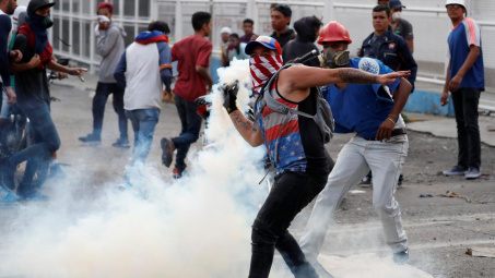 Tin ảnh: Một ngày đáng quên tại Venezuela