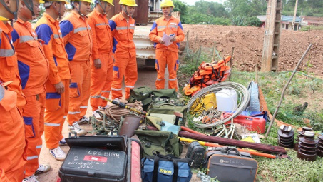 Điện lực Lạng Sơn: Chú trọng an toàn vệ sinh lao động, phòng chống cháy nổ