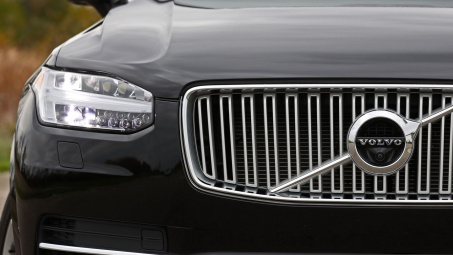 Volvo bất ngờ triệu hồi hơn 6.000 xe do nguy cơ cháy nổ động cơ
