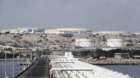 Trung Quốc lại ngưng nhập khẩu dầu Iran