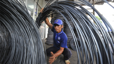 Doanh nghiệp Việt giữa “cơn bão” bảo hộ toàn cầu