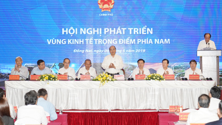 Thủ tướng chủ trì Hội nghị phát triển vùng kinh tế trọng điểm phía Nam