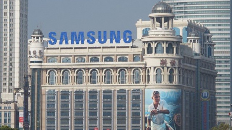 LG và Samsung đóng cửa các nhà máy ở Hàn Quốc