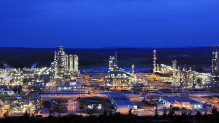 Xăng dầu sản xuất trong nước luôn tuân thủ các quy định về chất lượng