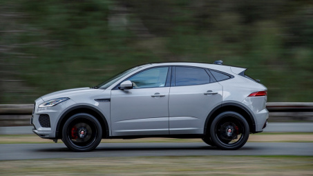 Triệu hồi hơn 100 xe Land Rover và Jaguar tại Việt Nam