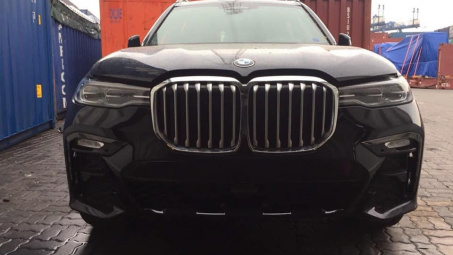 BMW X7 liên tiếp về Việt Nam, thêm 1 phiên bản màu nội thất cực "chất"