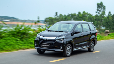 Toyota Avanza 2019 bất ngờ ra mắt, chốt giá cạnh tranh với Mitsubishi Xpander, Suzuki Ertiga