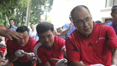 Những cuộc so găng kịch tính trong Hội thao Công đoàn Bộ Công Thương mở rộng