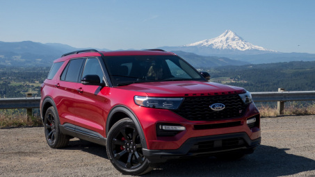 Gần 14.000 xe Ford Explorer và Lincoln Aviator bị lỗi không đèn cảnh báo