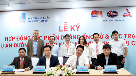 Mốc quan trọng cho Nam Côn Sơn 2:  PVGAS ký kết các hợp đồng gói thầu chính