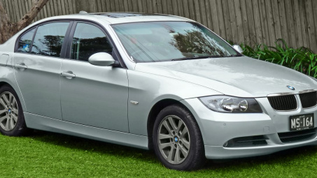 Vì sao BMW Series 3 đời E90/E93 bị triệu hồi tại thị trường Việt Nam?