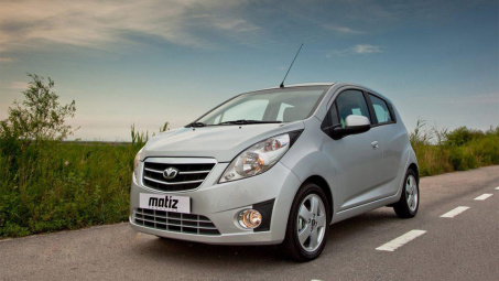 Chỉ 100 triệu, mua được những mẫu ô tô "vừa bền, vừa rẻ" nào ở Việt Nam?